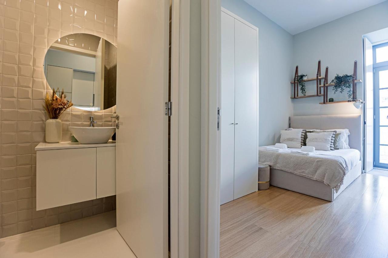 31 Janeiro 157 - Stylish 1Br W/ Ac & Balcony By Lovelystay Porto Eksteriør billede