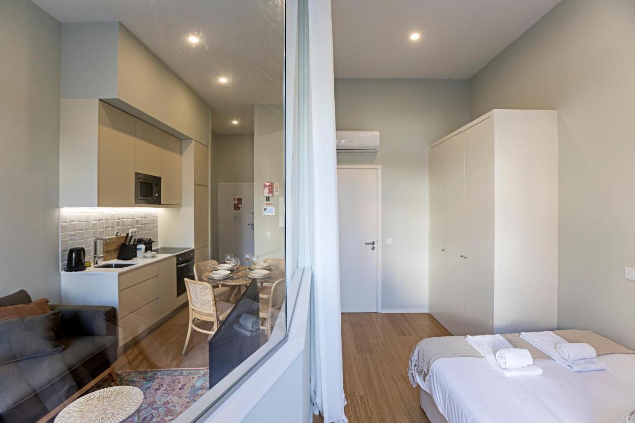 31 Janeiro 157 - Stylish 1Br W/ Ac & Balcony By Lovelystay Porto Eksteriør billede